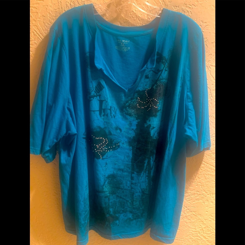 LANE BRYANT 26/28 KNIT TOP WITH RHINESTONE EMBELLISHMENTS.